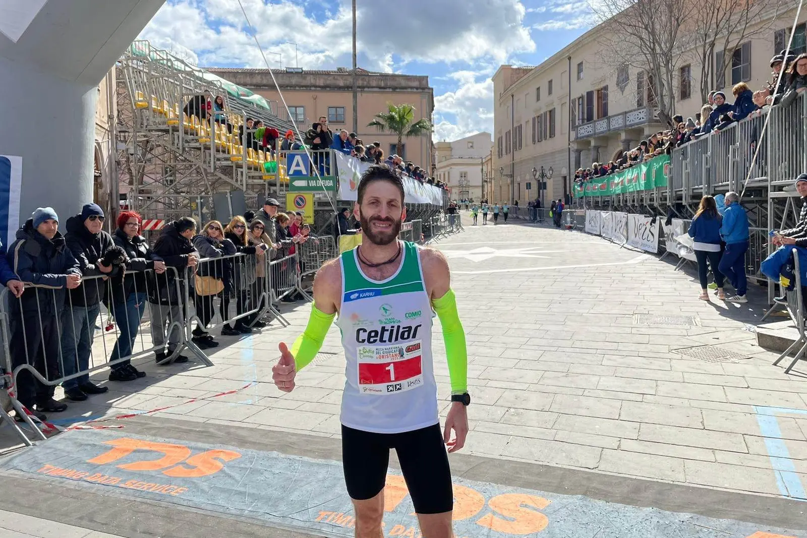 Antonino Lollo, 32 anni, vincitore della mezza maratona tra gli uomini (foto Lasio).