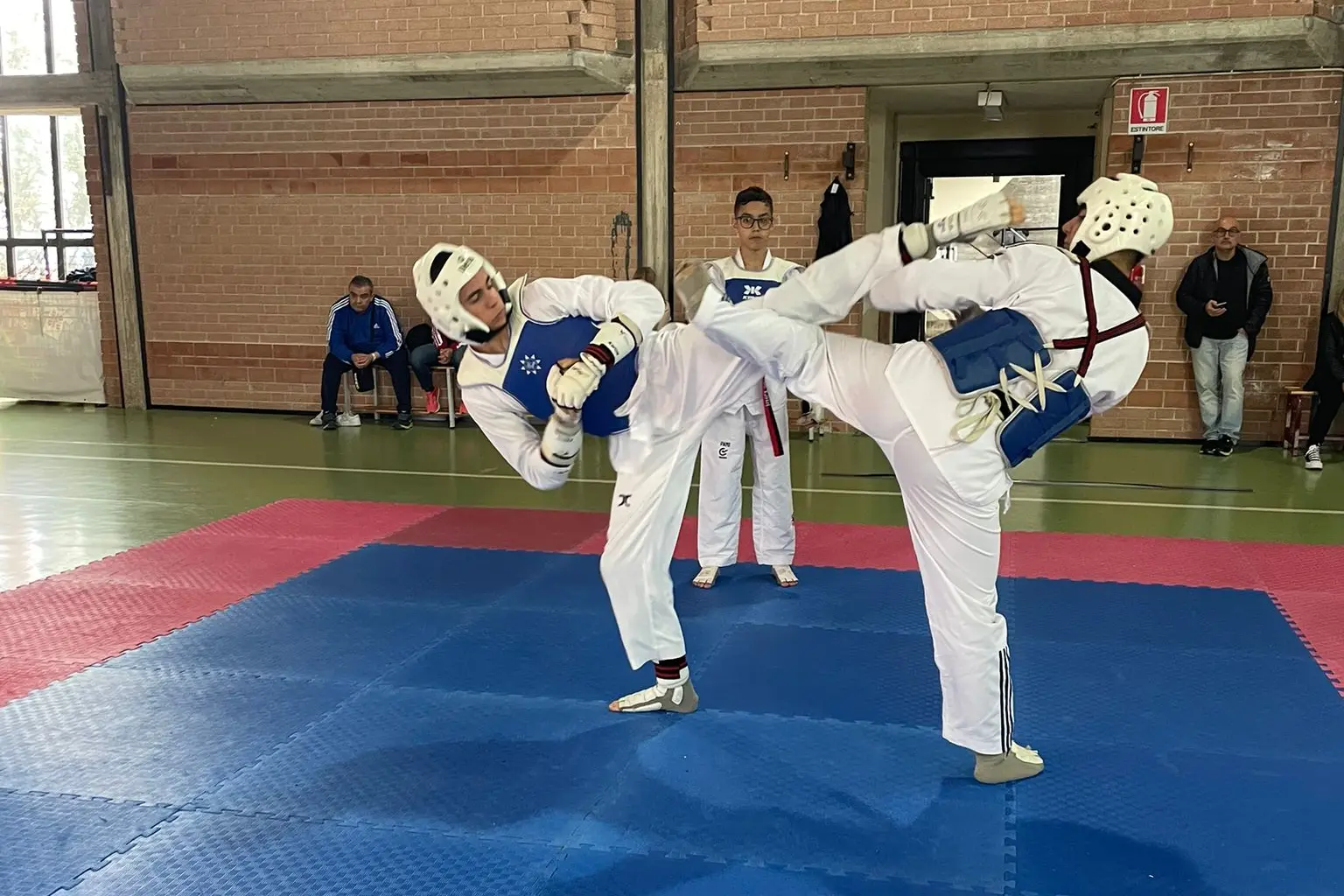 Un incontro di taekwondo (L'Unione Sarda)