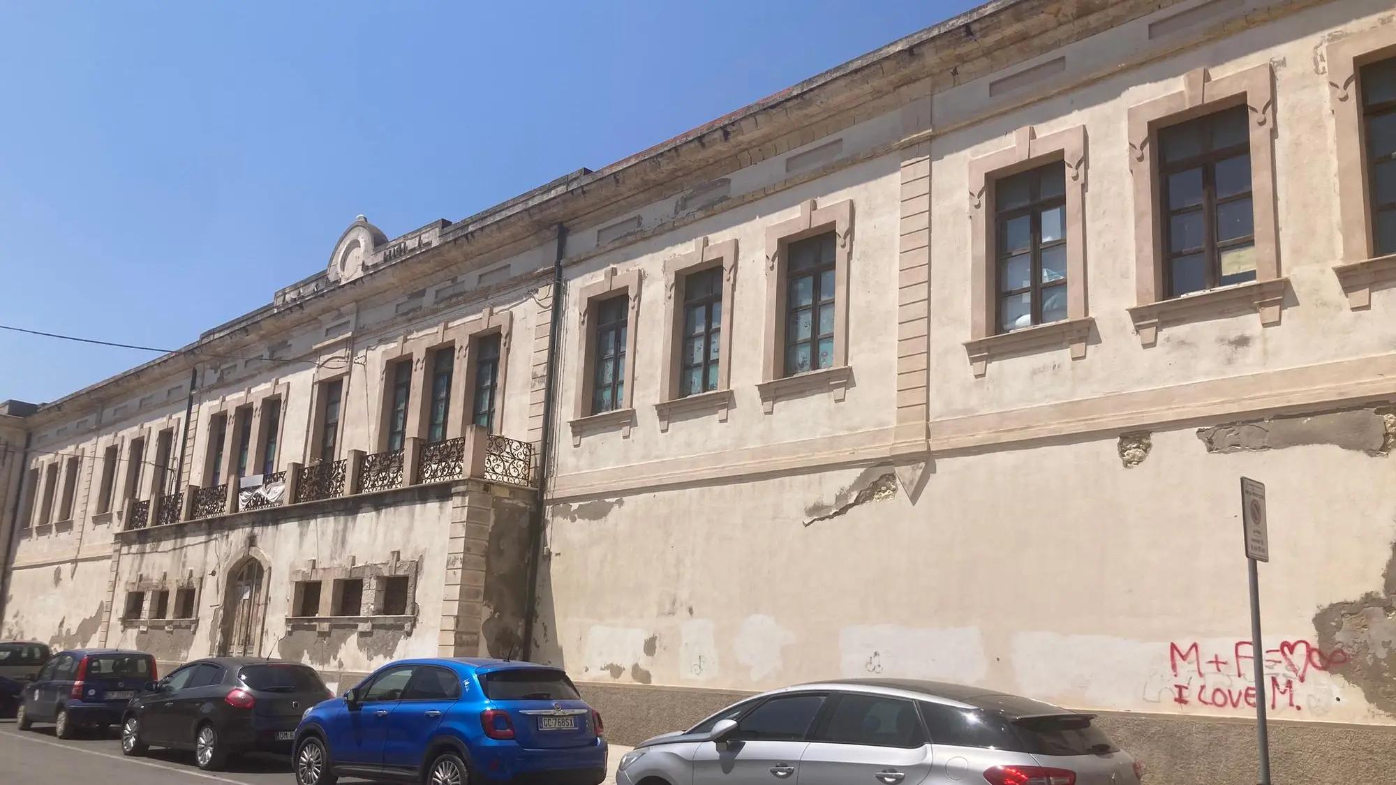 https://immagini.unionesarda.it/version/c:YmU1YjNiNzEtYmZiOS00:OWUwNjE5NDQtZjEzNy00/image.webp?f=16:9
