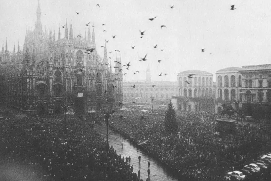 I funerali delle vittime della strage a Milano