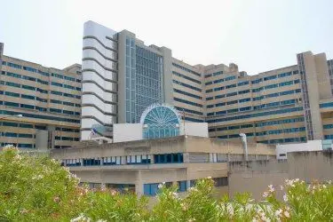 L'ospedale Brotzu di Cagliari