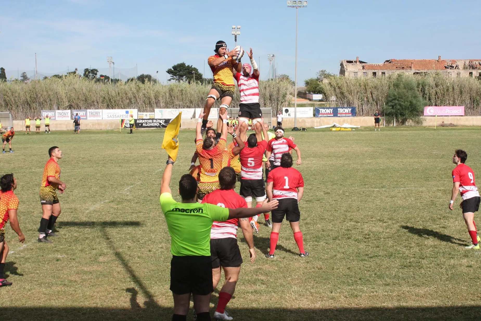 Un match casalingo dell'Amatori Rugby Alghero (foto Antonio Burruni)