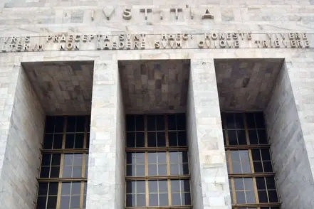 Il Tribunale di Milano (Ansa - Dal Zennaro)