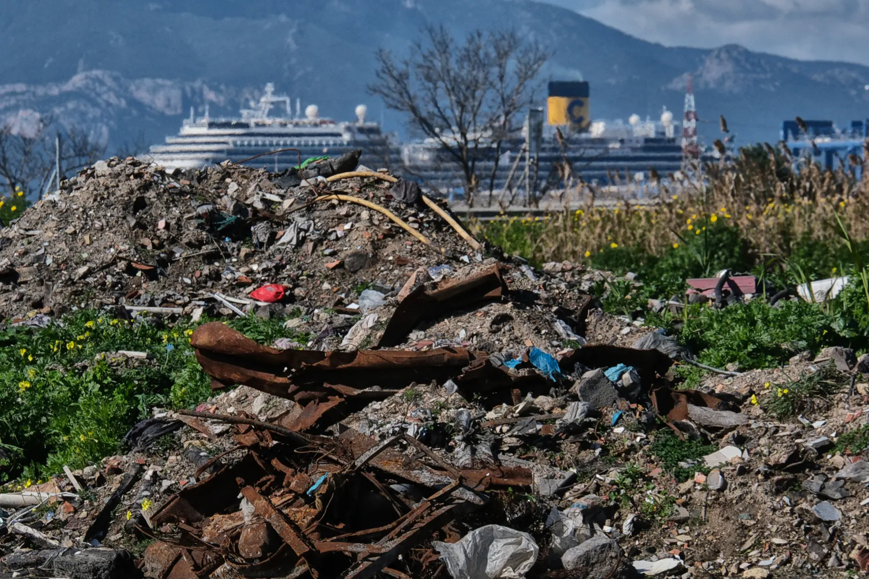 Il degrado (foto Ungari)