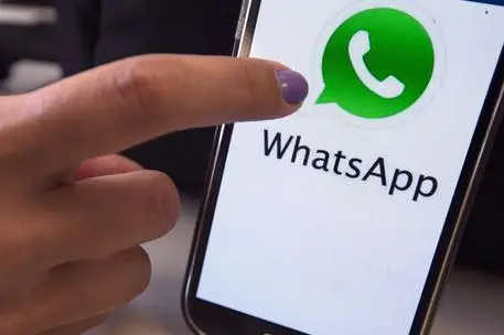 Novità su WhatsApp (foto simbolo Ansa)
