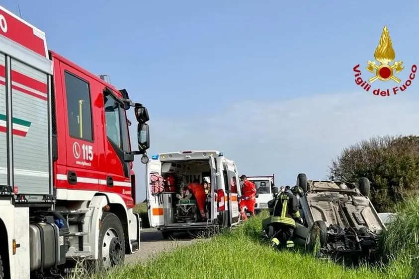 (foto vigili del fuoco)