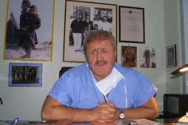Il cardiochirurgo Carlo Marcelletti in un'immagine di archivio (foto: Ansa)
