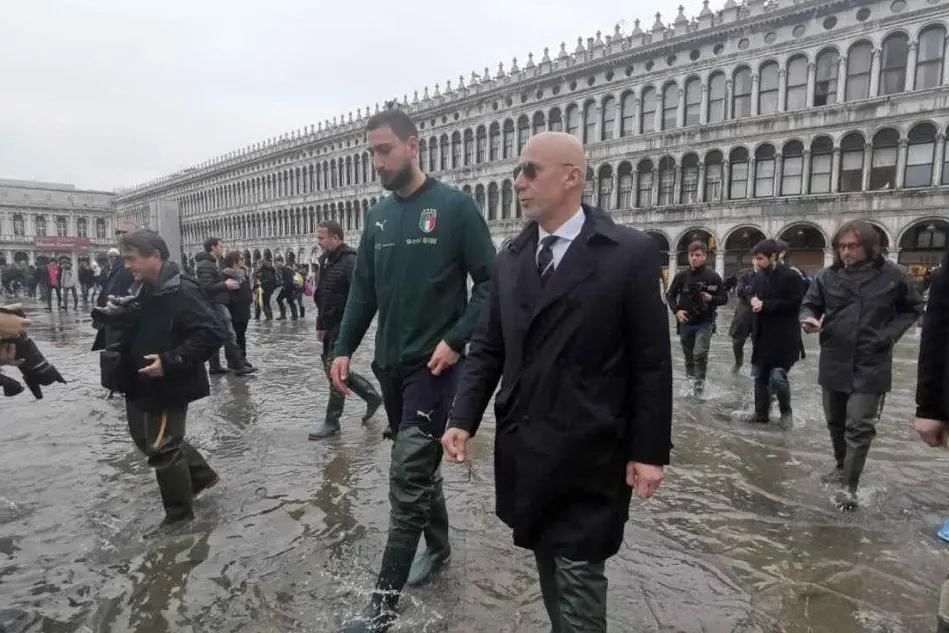 Venezia, la solidarietà della Nazionale