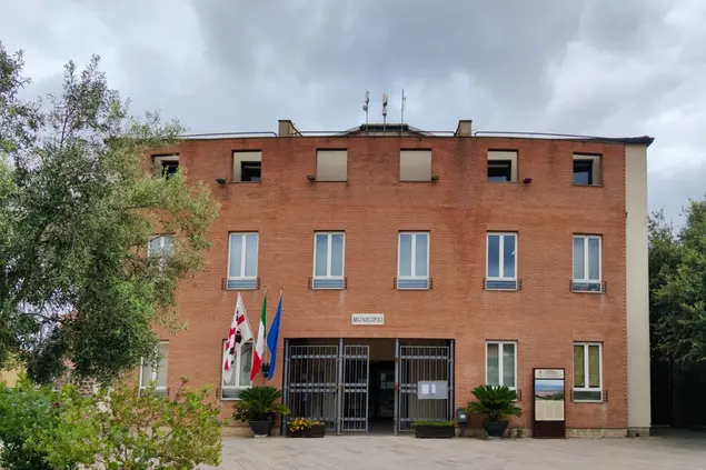 Il Municipio di Villaurbana (foto Pala)