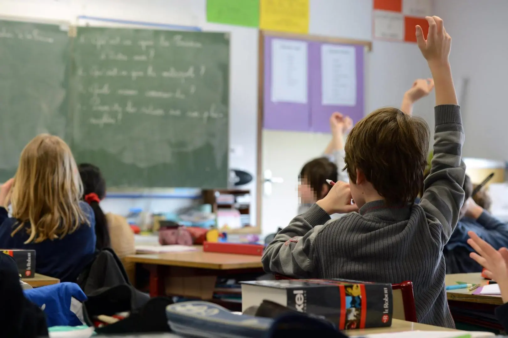 Bambini a scuola (archivio)