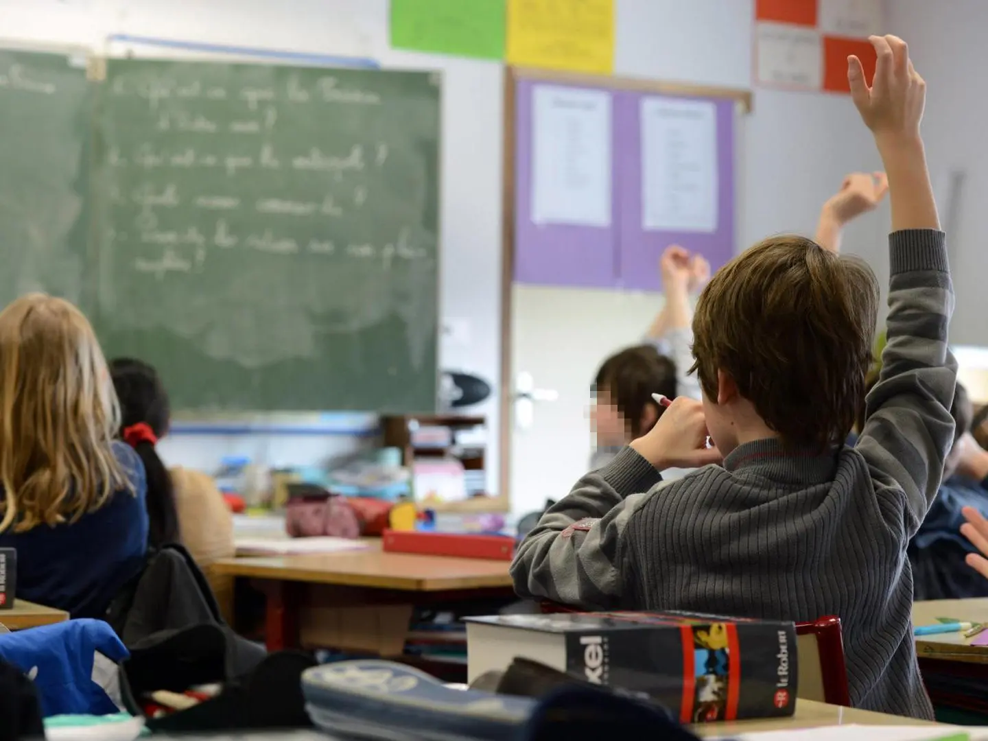 Bambini a scuola (archivio)