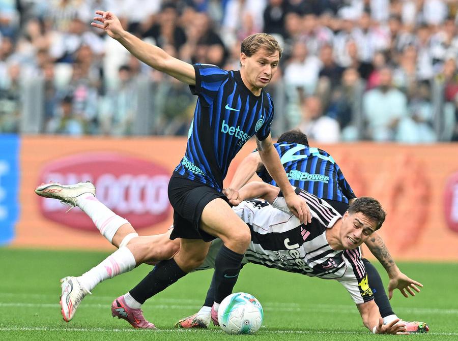 Luci a San Siro: c’è il derby d’Italia Inter-Juventus