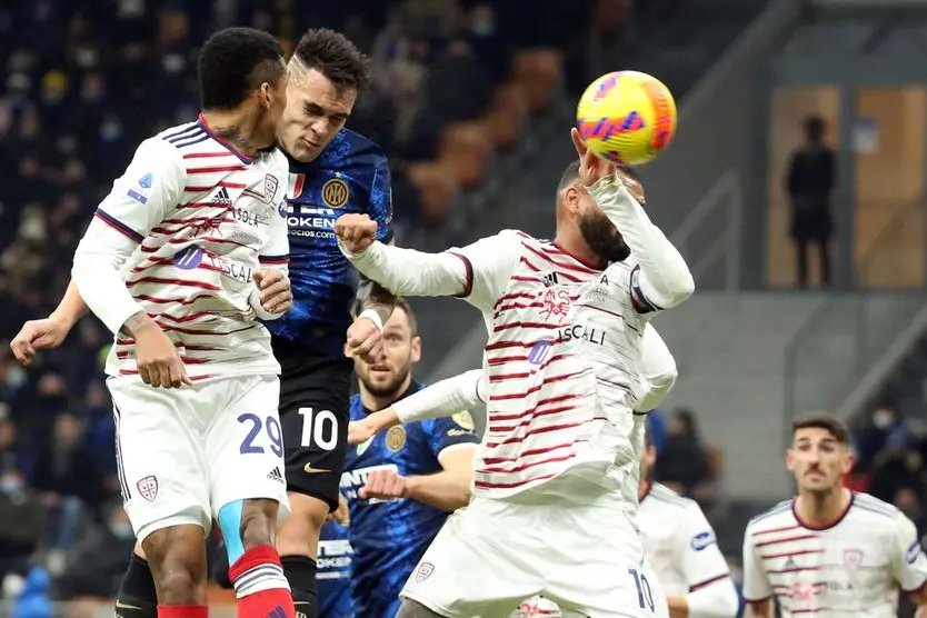 Lautaro svetta e sigla l'1-0 (Ansa)