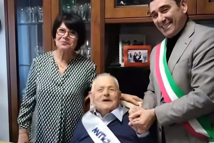 Ottavio Ortu col sindaco Mulas (foto Pala)