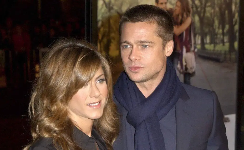 Con l'ex marito Brad Pitt nel 2004