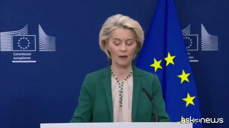 Social media e minori, la stretta dell’Ue. Von der Leyen: «Pronta l’app per la verifica dell’età»