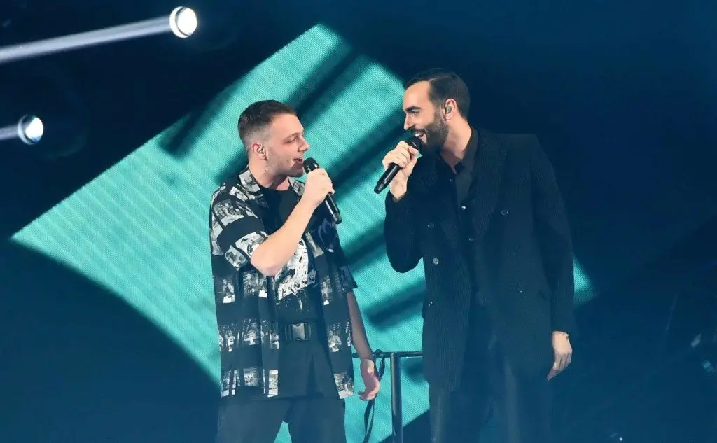 Il duetto tra Anastasio, vincitore di &quot;X Factor&quot;, e Marco Mengoni (Ansa)