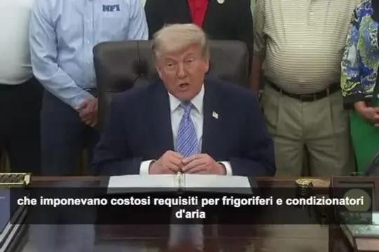 Trump annuncia legalizzazione dei superinquinanti idrofluorocarburi