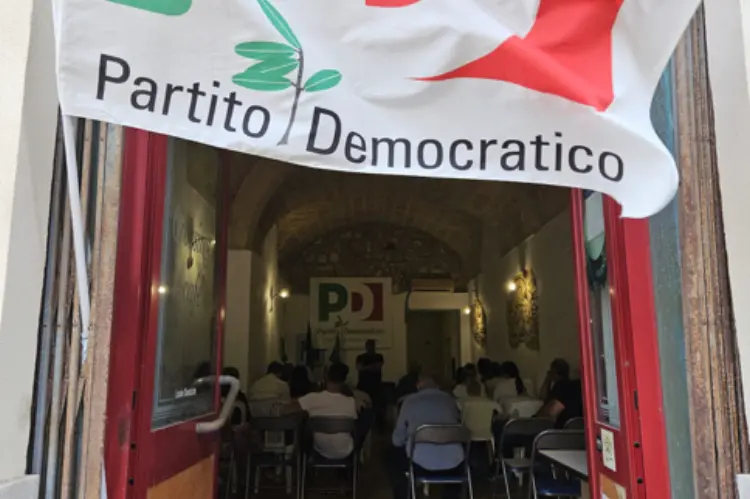 Assemblea degli iscritti Pd a Porto Torres (foto Pala)