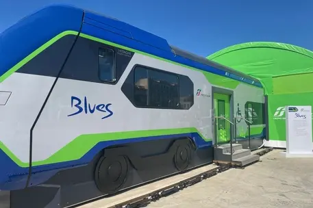 Uno dei nuovi treni Blues (foto Ferrovie dello Stato)