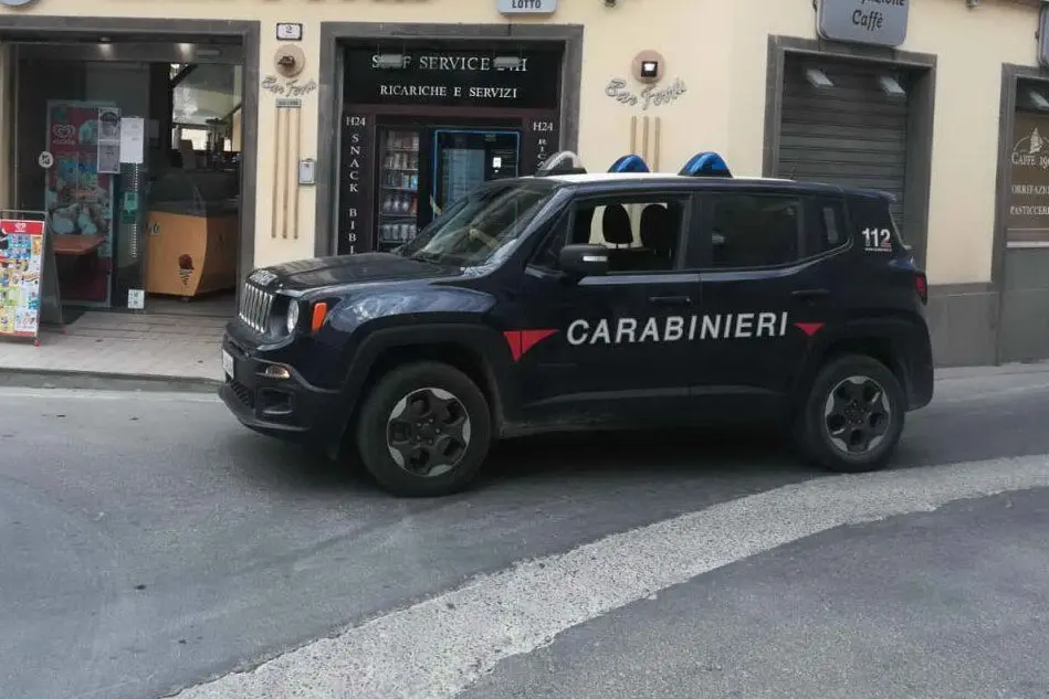 I carabinieri (foto Serreli)