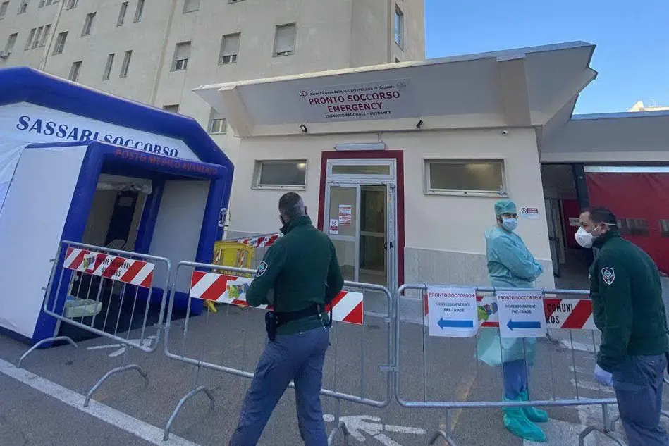 Il pre-triage all'ospedale di Sassari (Foto G.Calvi)