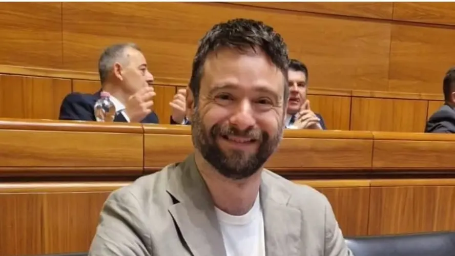 https://immagini.unionesarda.it/version/c:YzE5YTBjYWEtOTgxZi00:MzFmZTQxNzMtYmNiYy00/image.webp?f=16:9