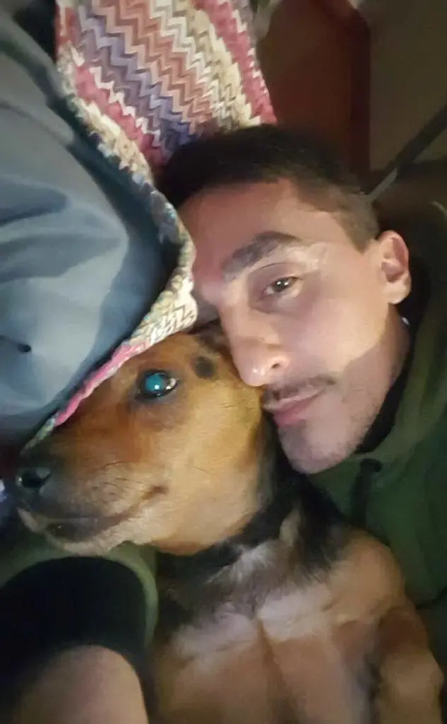 &quot;Sono Carmelo e vivo a Minorca. Il mio fratellino si chiama Kiko&quot;