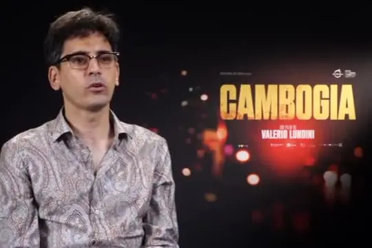 Lundini dirige "Cambogia" e si sdoppia: il mio surreale Freaky Friday