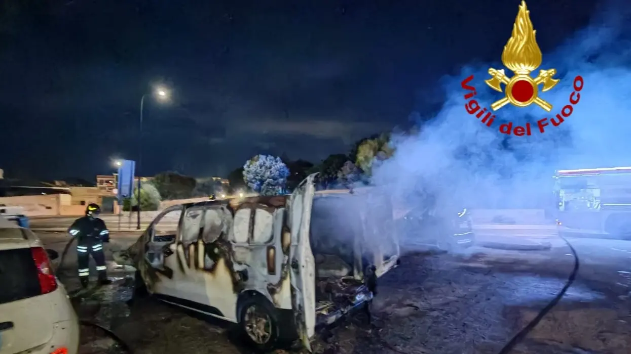 https://immagini.unionesarda.it/version/c:YzIyZWRhMmEtN2M3OS00:ODg4M2M0MjUtNjZlMy00/image.webp?f=16:9