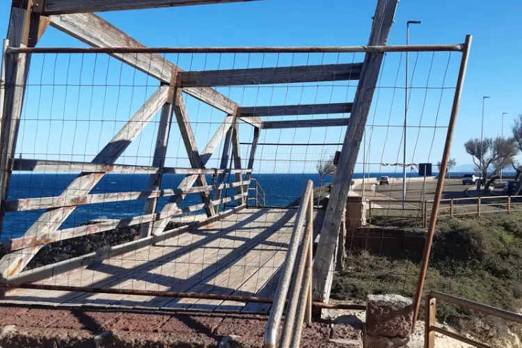 Il ponte Belvedere a Porto Torres (foto Pala)