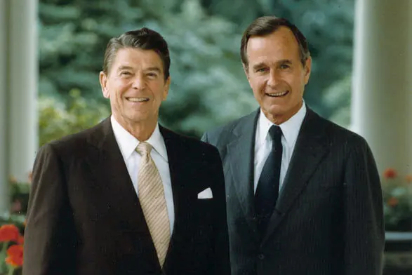 Con Bush senior, suo vice e suo successore alla presidenza