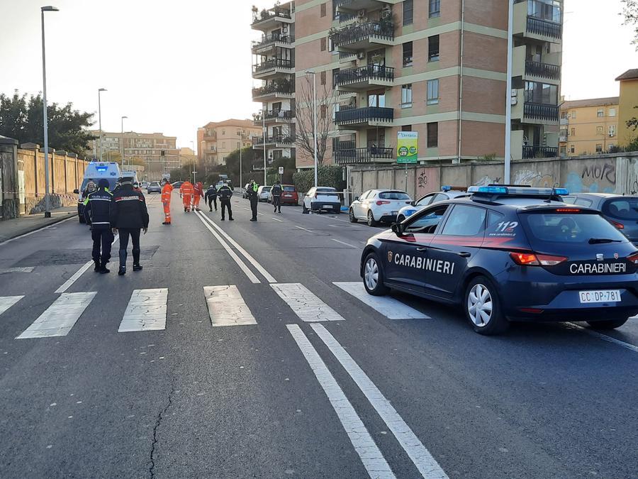 Cagliari: travolto da una moto nel passeggino, muore bimbo di 15 mesi. Mamma sotto choc, il centauro fugge e poi si costituisce
