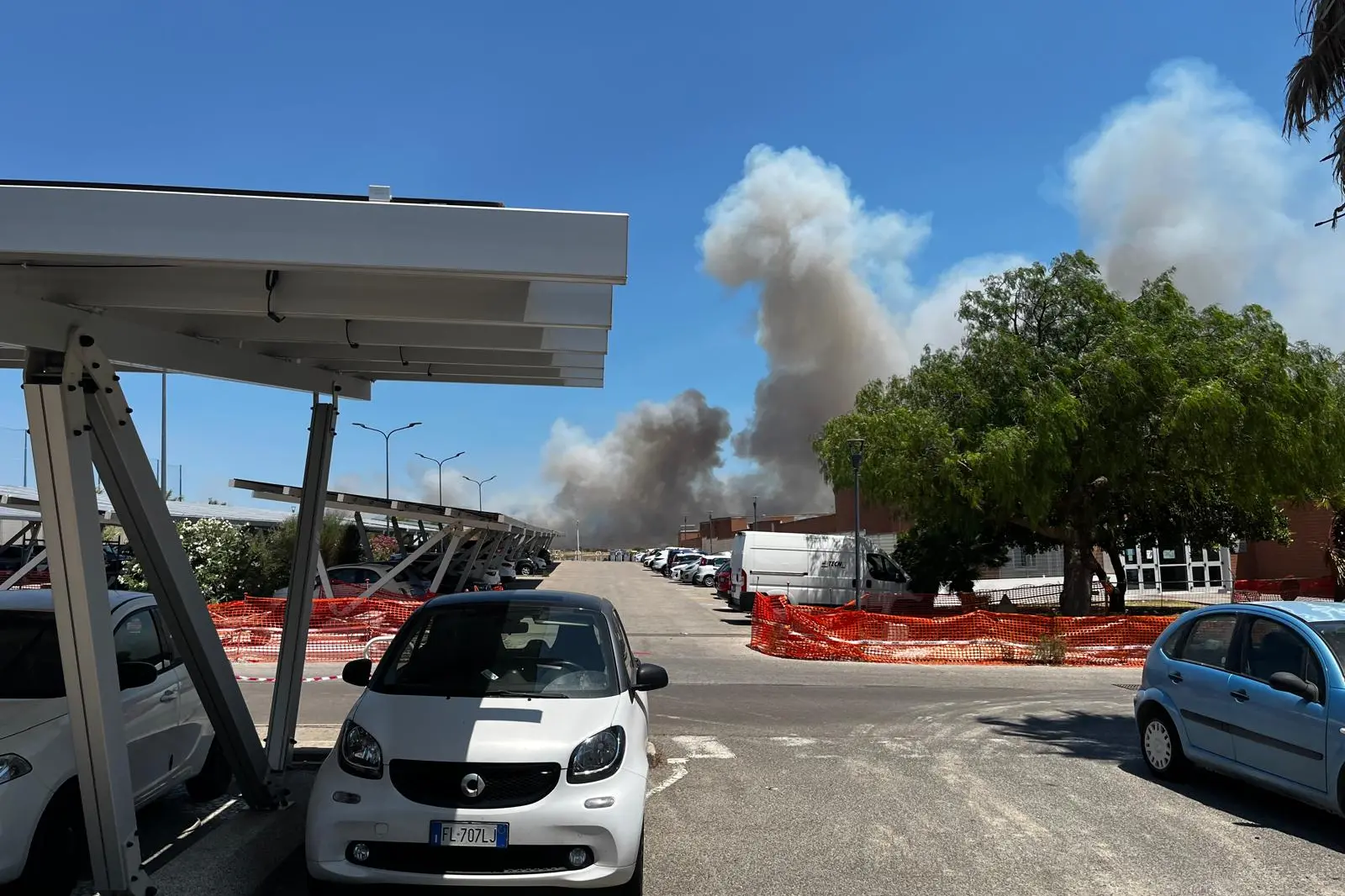 L'incendio visto dal Policlinico