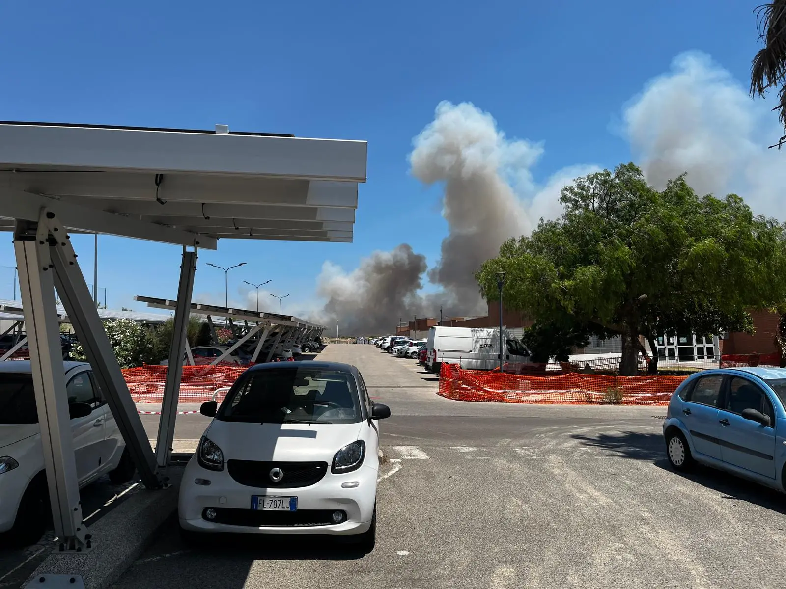 L'incendio visto dal Policlinico