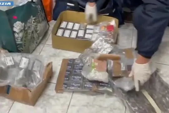 Vasta operazione anti-droga, 384 arresti in diverse province