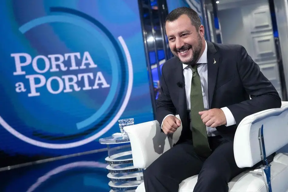 Matteo Salvini a Porta a Porta (foto Ansa)