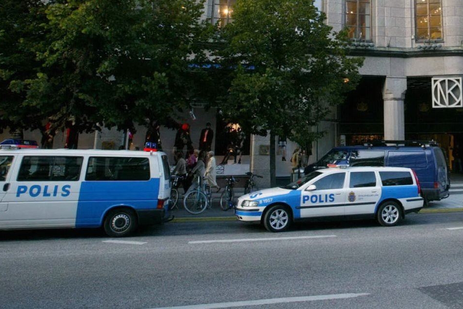 Forte esplosione a Stoccolma: diversi feriti