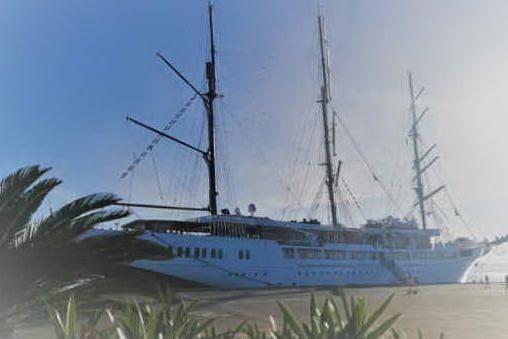 L'immagine pubblicata da Cagliari Cruise Port