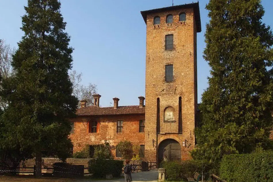 Il Castello di Peschiera Borromeo, Milano (fonte Wikipedia)