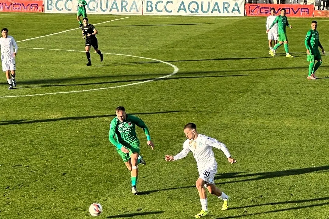 Il classe 2005 Domenico Petrone nella partita tra Olbia e Gelbison (foto Giagnoni)