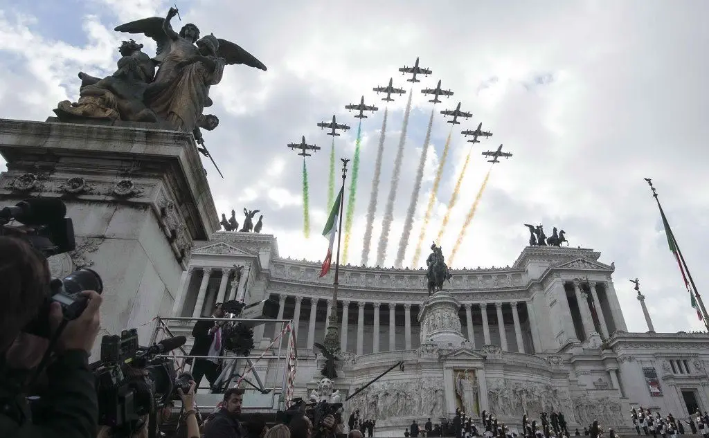 A Roma per la festa delle Forze Armate (tutte le foto sono Archivio L'Unione Sarda)