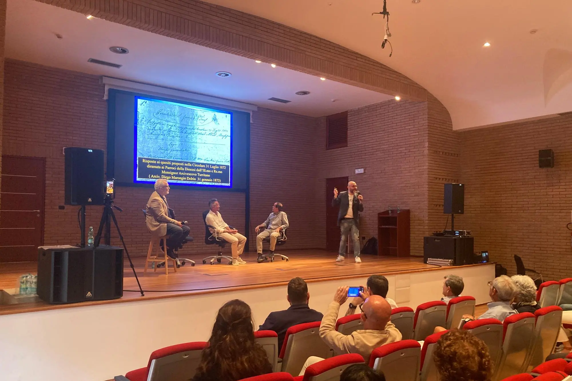 La presentazione del fumetto sui Martiri turritani (foto Pala)