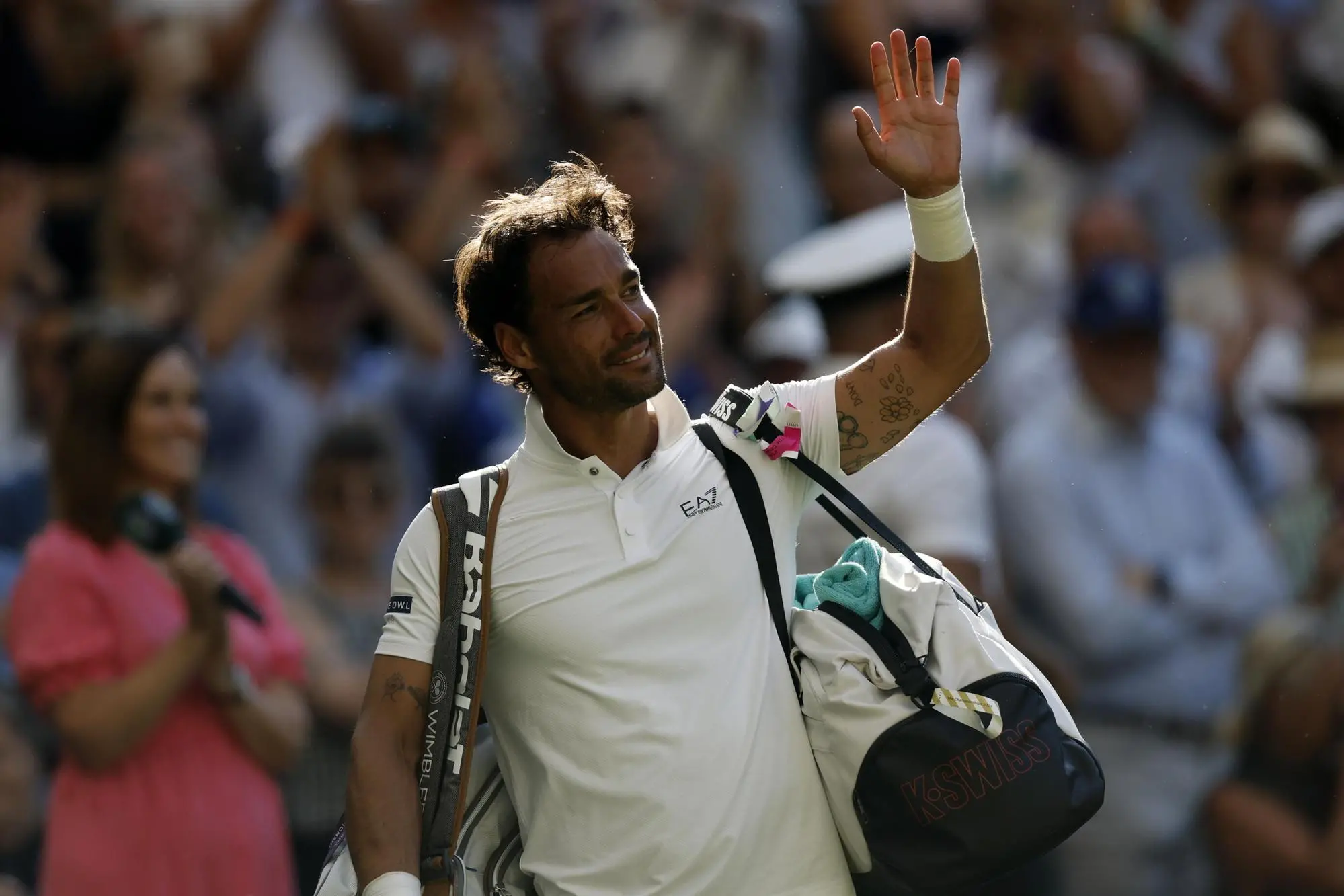 epa12206759 Fabio Fognini of Italy greets supporters after losing the Men's 1st round match against Carlos Alcaraz of Spain at the Wimbledon Championships, Wimbledon, Britain, 30 June 2025. EPA/TOLGA AKMEN EDITORIAL USE ONLY EDITORIAL USE ONLY
