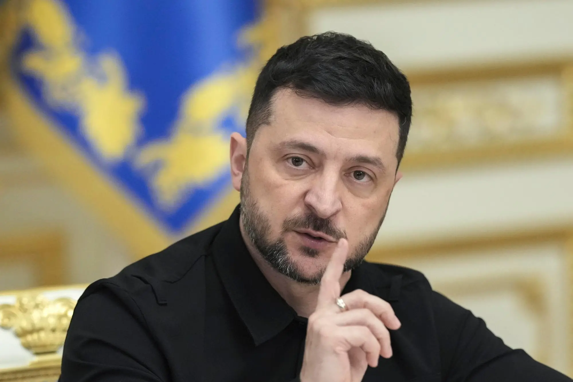 epa12510800 Ukrainian President Volodymyr Zelensky and members of the High Command General Headquarters attend a briefing for journalists in Kyiv, Ukraine, 07 November 2025. Zelensky spoke about the situation on the frontlines and in the country following Russia's attacks on energy facilities. EPA/STRINGER