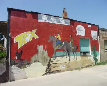 Un murale per Tex a Fluminimaggiore nel 2002 (archivio)