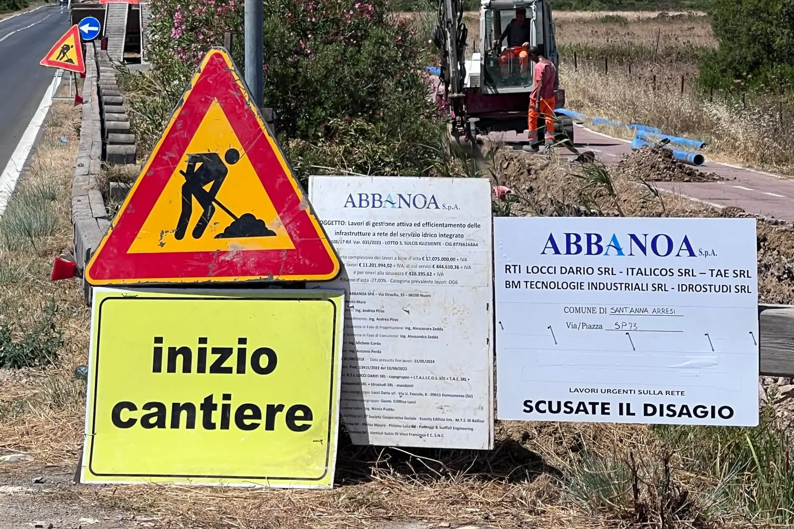 Un cantiere di Abbanoa (Foto simbolo)