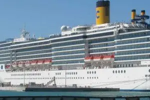 Una nave della Costa Crociere