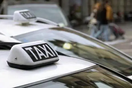 Taxi