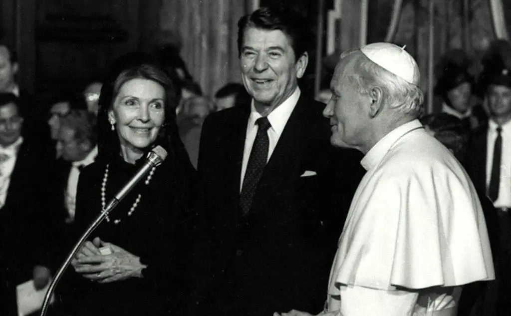 Con Ronald e Nancy Reagan